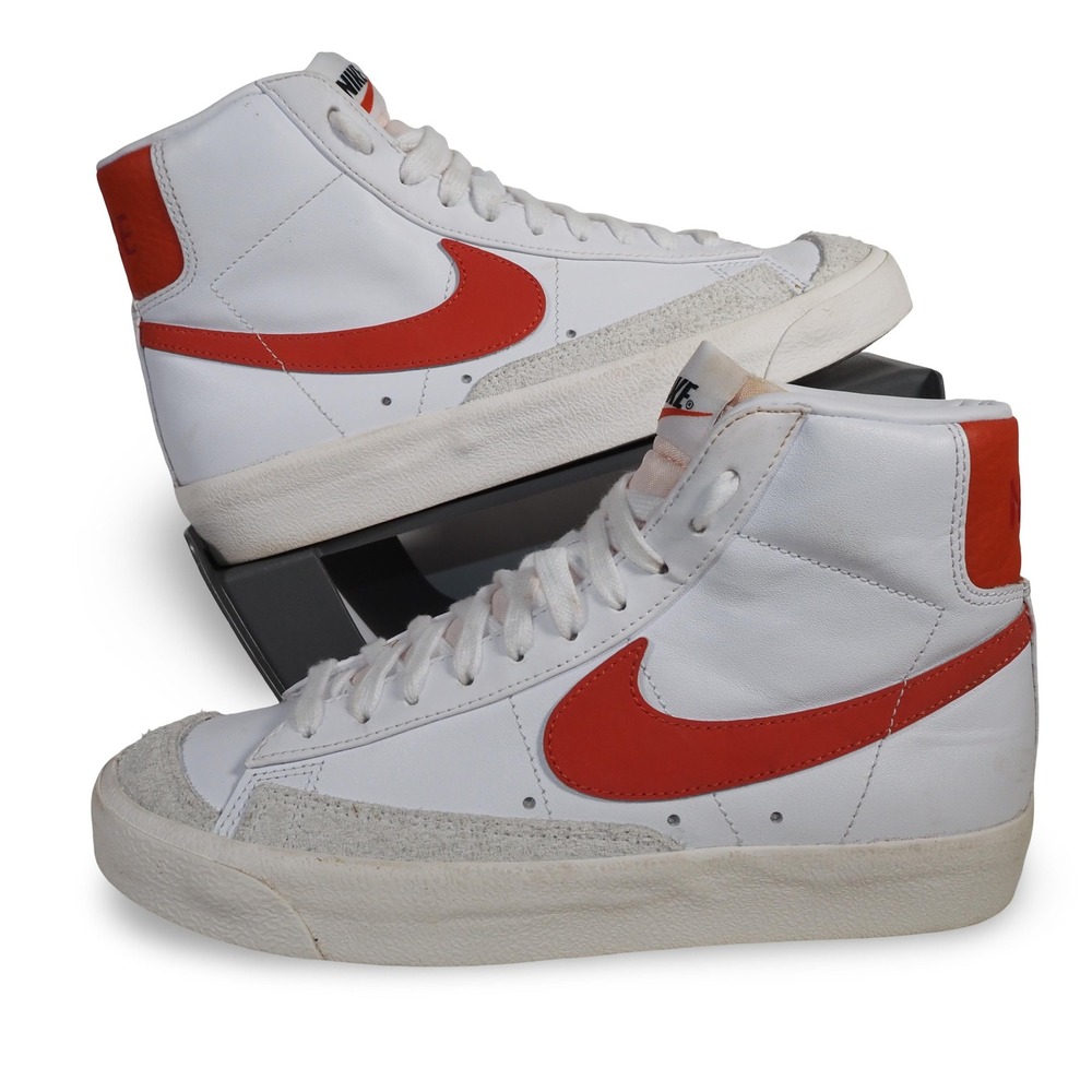 Nike Blazer Mid 77 Vintage Womens 6.5 White Team Orange DZ4408-100 Sneakers